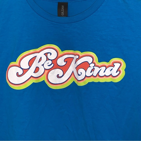 NWOT Gildan “Be Kind” Tee Shirt - Picture 3 of 8